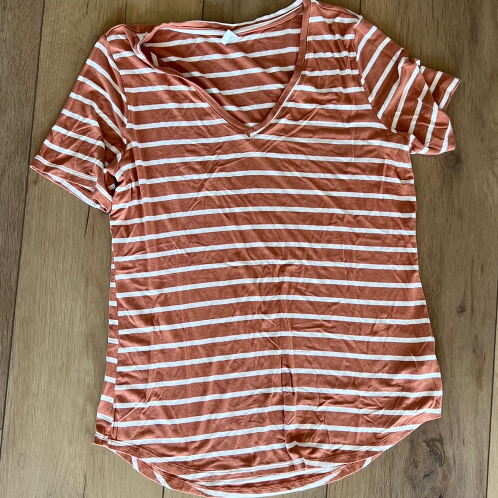 Old Navy Luxe tee